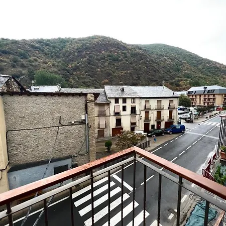 Apartamento Ars - L'amfitriona Apartmán